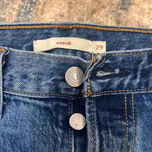 LEVIS | Wedgie Fit Straight Leg Denim Jeans Size 29 - Picture 3 of 4